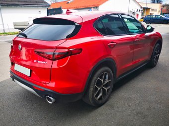 Alfa Romeo Stelvio – fotografie 3