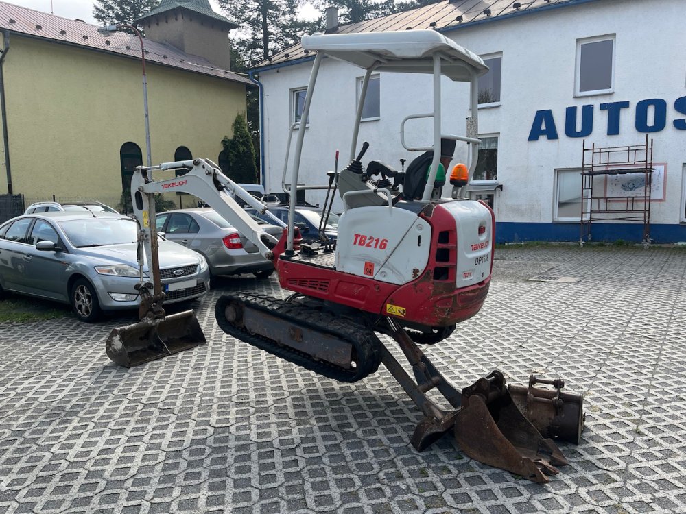 Takeuchi TB216 – minibagr 1,8 t
