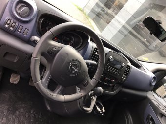 Opel Vivaro LONG – fotografie 6
