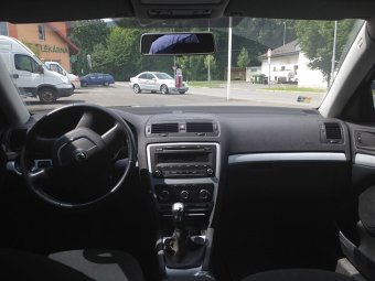 Škoda Octavia combi – fotografie 3