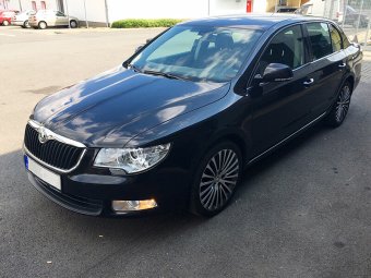 Škoda Superb – fotografie 1