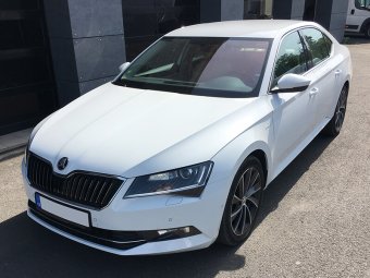 Škoda Superb – fotografie 1