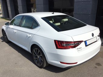 Škoda Superb – fotografie 3
