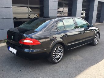 Škoda Superb – fotografie 4