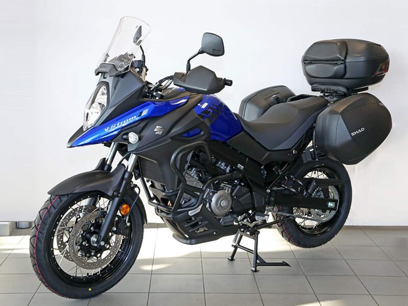 Motorka Suzuki V Storm k půjčení