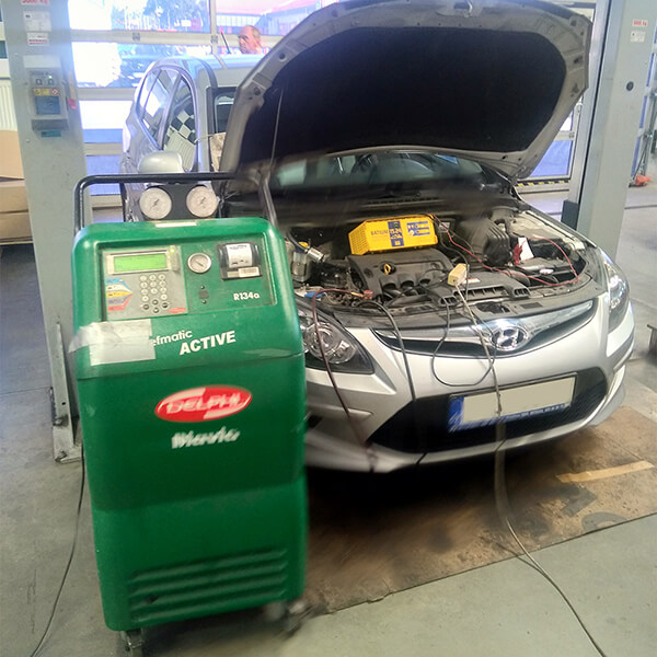 Reference plnění klimatizace auta Hyundai